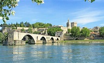 Pont d'Avignon Tours | musement