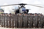 US-Truppenabzug fällt grösser aus – USA ziehen 12’000 Soldaten aus ...