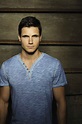 'Tomorrow People' Star Robbie Amell Signs With WME (Exclusive) | Hollywood Reporter