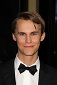 Rhys Wakefield