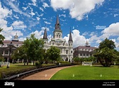 La Catedral San Luis, visto desde la Plaza Jackson, Nueva Orleans ...