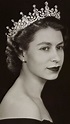 Fotografias nunca vistas da família real britânica entram em leilão ...
