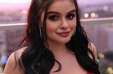 ariel winter social hot sexy red boobs her hottest nude celebrity squishing together celebmafia levi looking good comments around 12thblog
