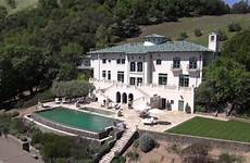 robin williams estate napa 30m california vineyard valley most expensive real million look haunting america money courts amenities owned tennis