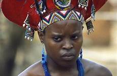 zulu vrouw jonge afrika tribes sponsored