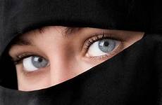 beautiful eyes burqa niqab blue woman do rouhani eyed veil australia mysterious lady know first muslim hijab sex issues iran