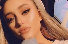 ariana paige niemann lookalike she iwmbuzz arianna doppelganger