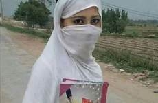 hijab desi girls pic gossips duniya filmy wallpapers dese school