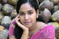 kerala sex mallu south malayala malayali housewives men number indian real mobil seeking educated aunties nice background who unsatisfied