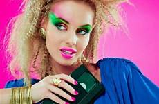 80s trends 80er frisuren trucco maquillage annee haare 1980s disco jaren realizzarlo flaconi magazin maquiagem cabelos années adoleteen frisur volumosos