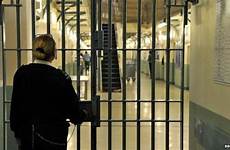 prisoners prison inmates coerced jailed guardie carcerato incinta mette clamoroso bbc investigated penal reform legenda