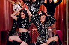 itzy group girl members korean kpop south know center
