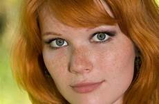 mia sollis redhead solis freckles redheads desired roodharige hübsche bezoeken rousse meisjes