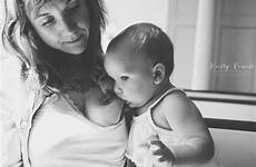 breastfeeding public moms week children popsugar feeding baby their awareness timeless project happy fotos