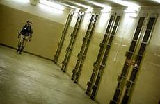 ghraib prison terrifying wieder costs soldaten