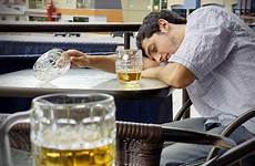 binge drinking passado fora bebido alcohol sharing