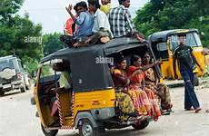 indien voll mathura menschen rickshaw indische dach passengers sitzt passagieren pradesh andhra agra viaje