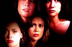 charmed prue paige sisters halliwell phoebe piper