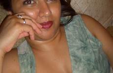 nipples mature housewife didi paki nude bengali exposing gf