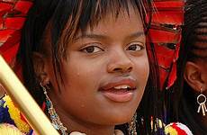 swaziland dlamini sikhanyiso eswatini mswati monarchy absolute putri eugenia hanya depan kerajaan dipastikan memengaruhi akan wikicommons
