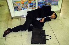 drunk japanese passed businessmen public izismile