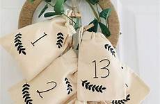 advent reusable wreaths