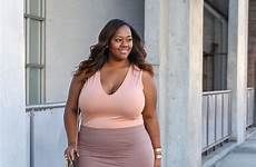 tone nude curvy trendycurvy fashion trendy