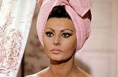 loren sophia sofia hollywood theplace2 prostitute audrey lauren софи лорен towel 1966 bardot hepburn