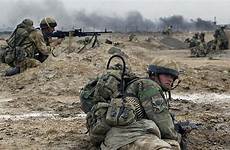 iraq invasion irak iraqi awe basra troops paratroopers regiment