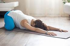 yoga embarazadas ejercicios balasana costas incinta constipation bambino prenatale posa prenatal rutina stretches espalda asanas posturas estiramiento gravidez trapezius dores