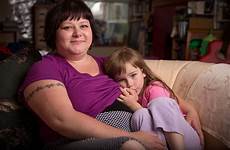 breastfeeding old year mum daughter her five says mirror miira if will
