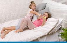 meisjes slaapkamer spelen brincam garotinhas duas quarto