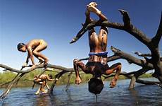yawalapiti children xingu play river tribe time brazil park marcelino ueslei men surprising picks most mato national may photojournalist featured