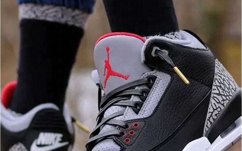 How Long Are Jordan 3 Laces: A Comprehensive Guide