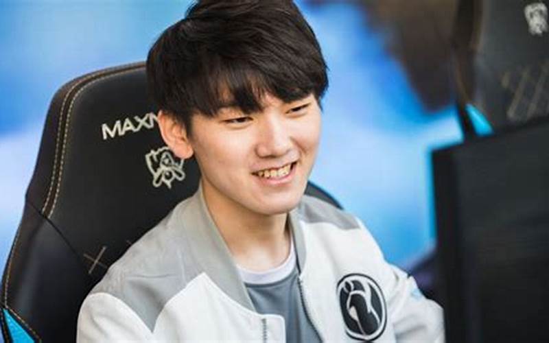 Jackeylove League of Legends: A Rising Star in the Gaming World