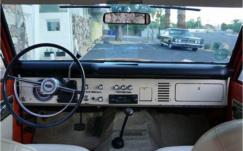 1974 Ford Bronco Ranger Interior