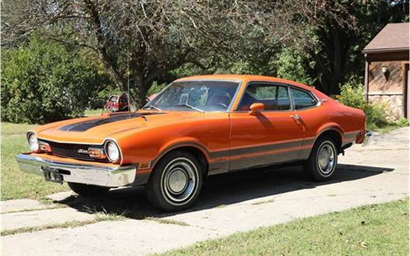 1974 Ford Maverick 302 Features
