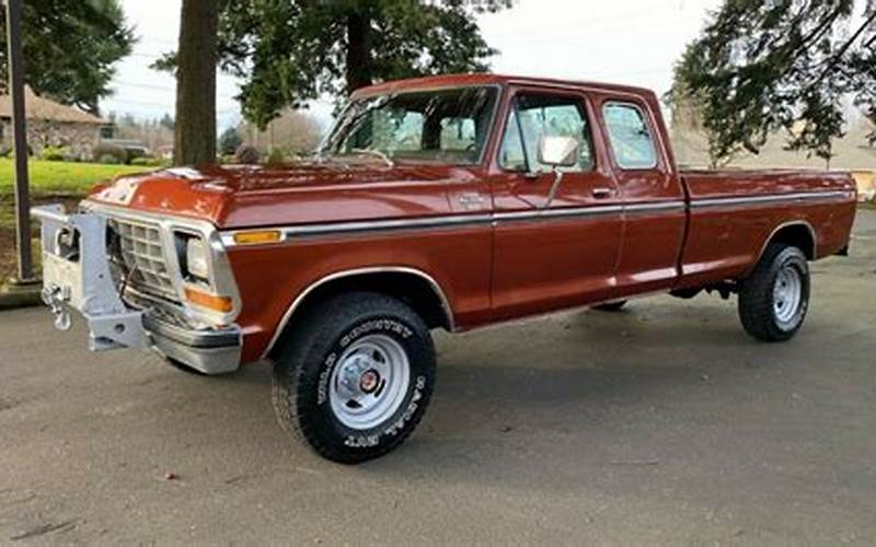 1979 Ford F250 Extended Cab Engine