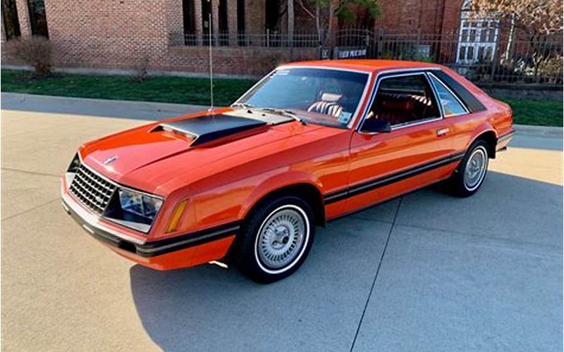 1980 Ford Mustang Features