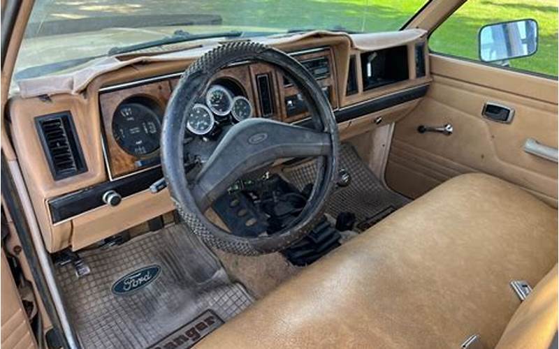 1983 Ford Ranger Diesel Interior