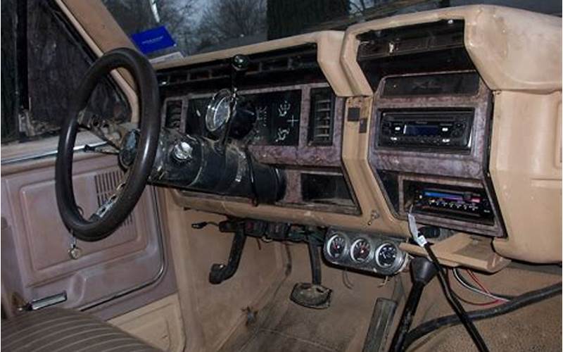 1986 Ford Bronco Interior Parts