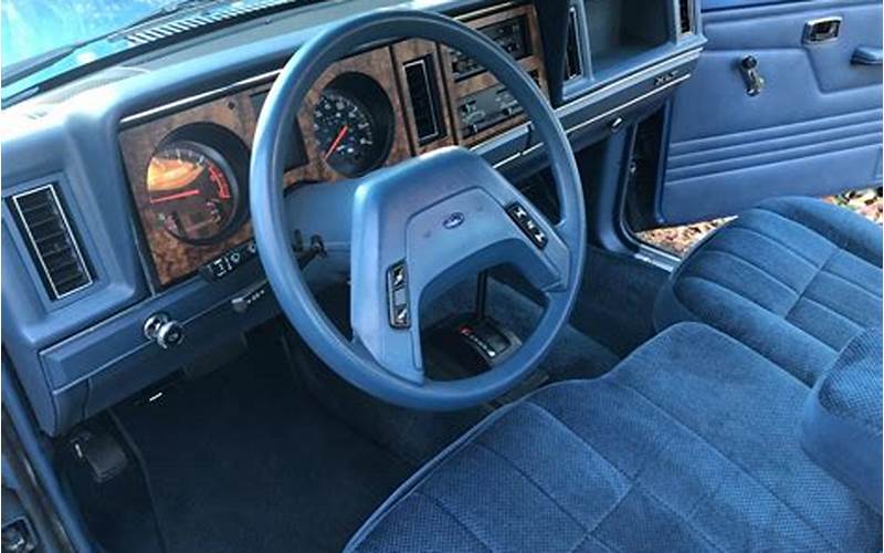 1987 Ford Ranger Interior