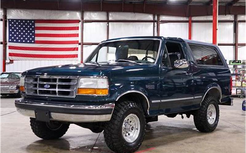 1993 Ford Bronco Xlt Features