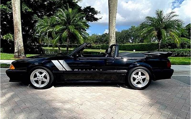 1993 Ford Mustang Saleen Convertible Engine