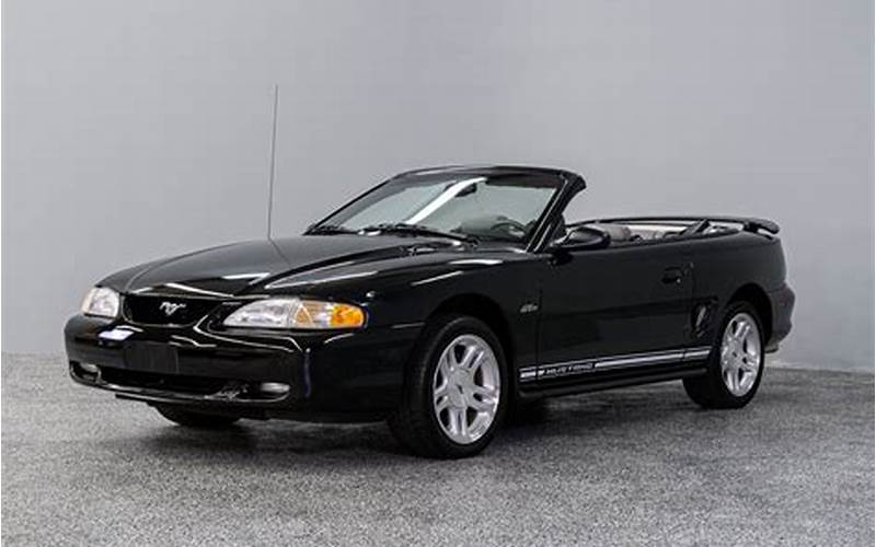 1998 Ford Mustang Gt Features