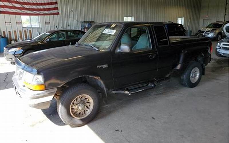 1998 Ford Ranger Splash Topper Interior