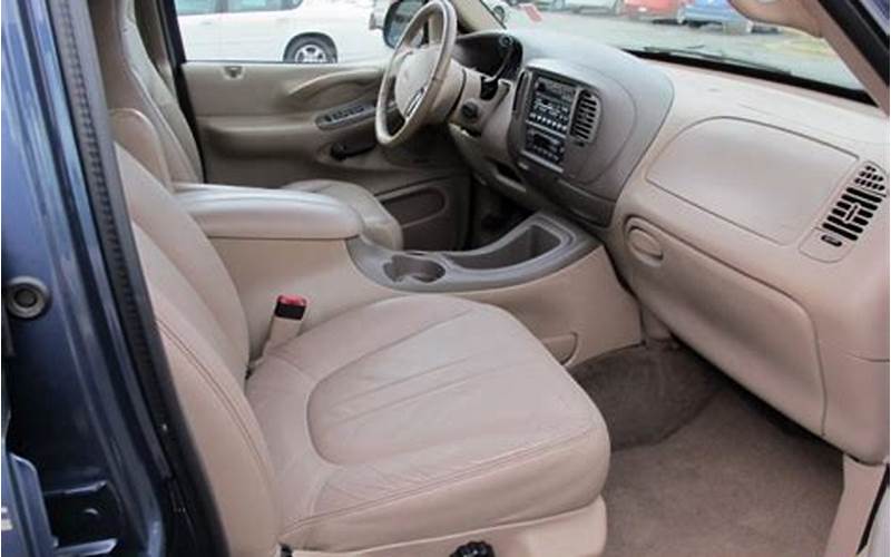 1999 Ford Expedition Interior