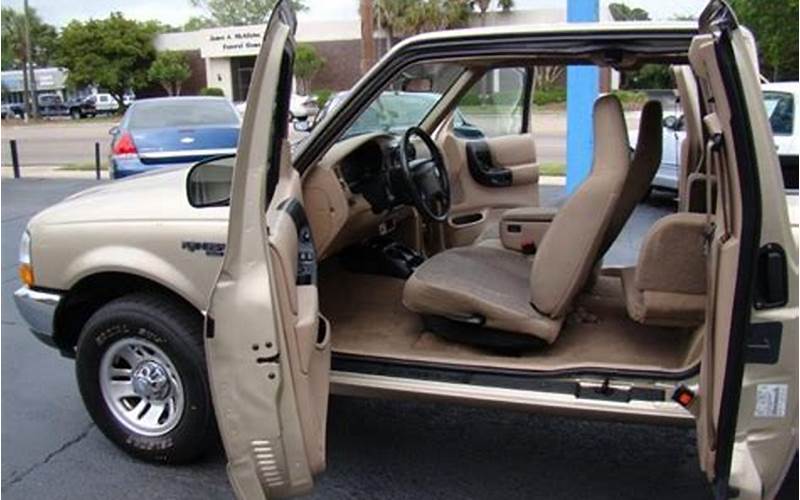 2000 Ford Ranger Super Cab Interior