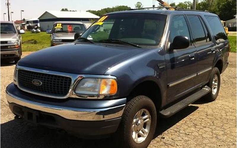2002 Ford Expedition Exterior
