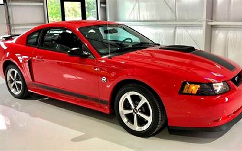 2004 Ford Mustang Mach 1